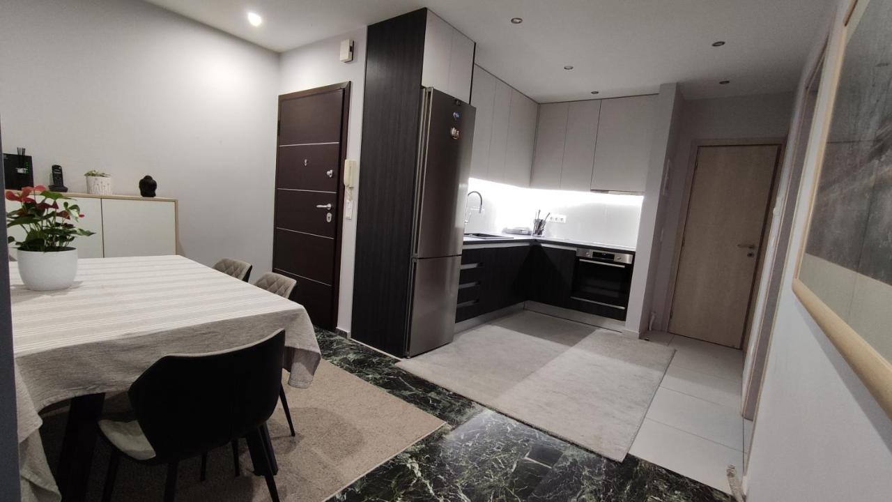 Two Bedroom Apartment In Atina Dış mekan fotoğraf